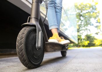 Savjeti za sigurnu vožnju električnog romobila i prometna pravila